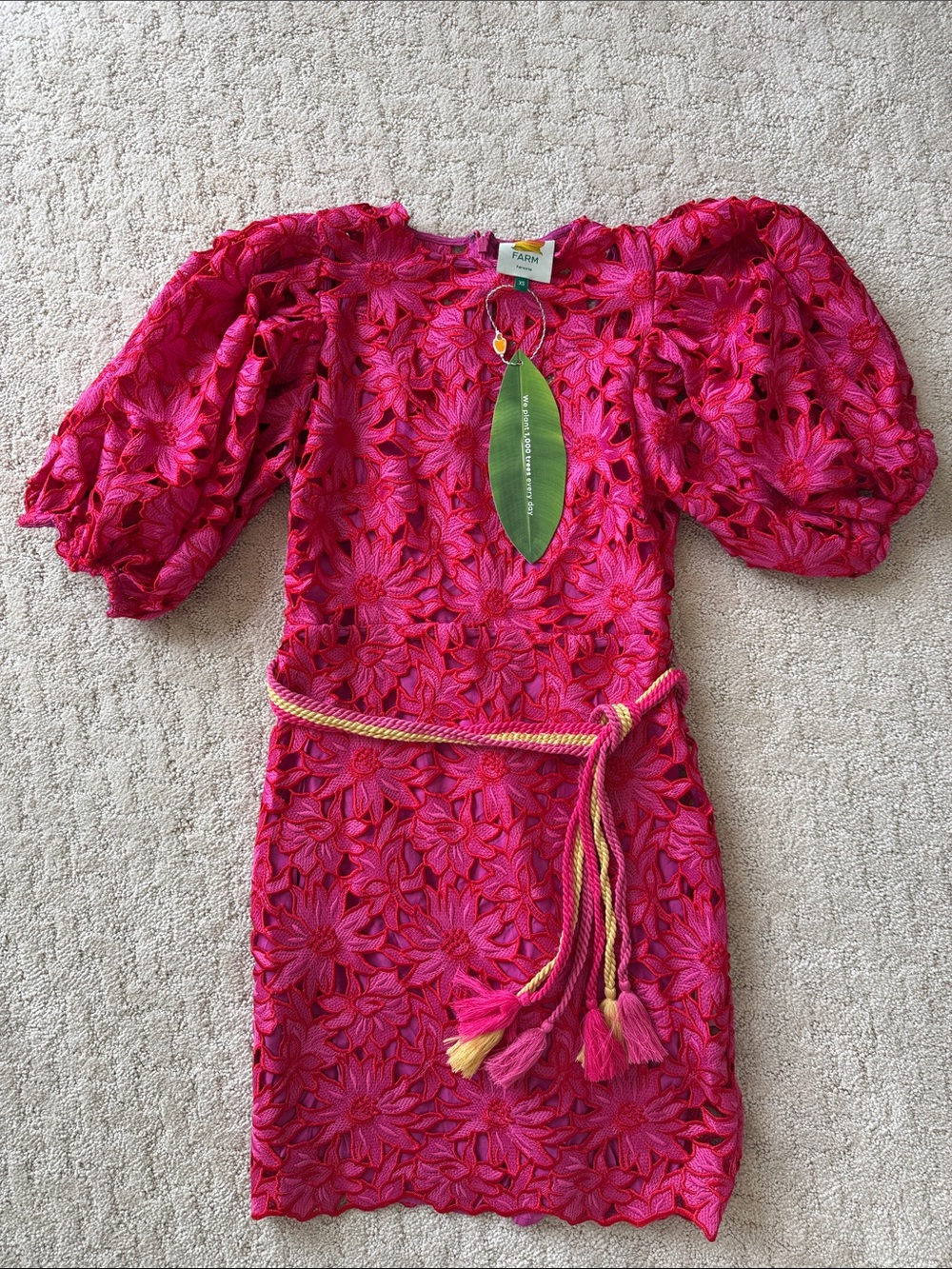 FARM Rio Bright Pink Floral Lace Mini Puff Sleeve Dress with Tassel Belt - NWT!